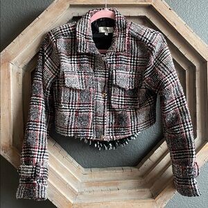 Cropped plaid jacket